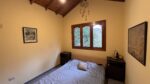 Vivir en el Bosque Peralta Ramos: casa con parque, terraza y 3 habitaciones - Imagen 7