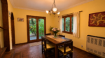 Vivir en el Bosque Peralta Ramos: casa con parque, terraza y 3 habitaciones - Imagen 3